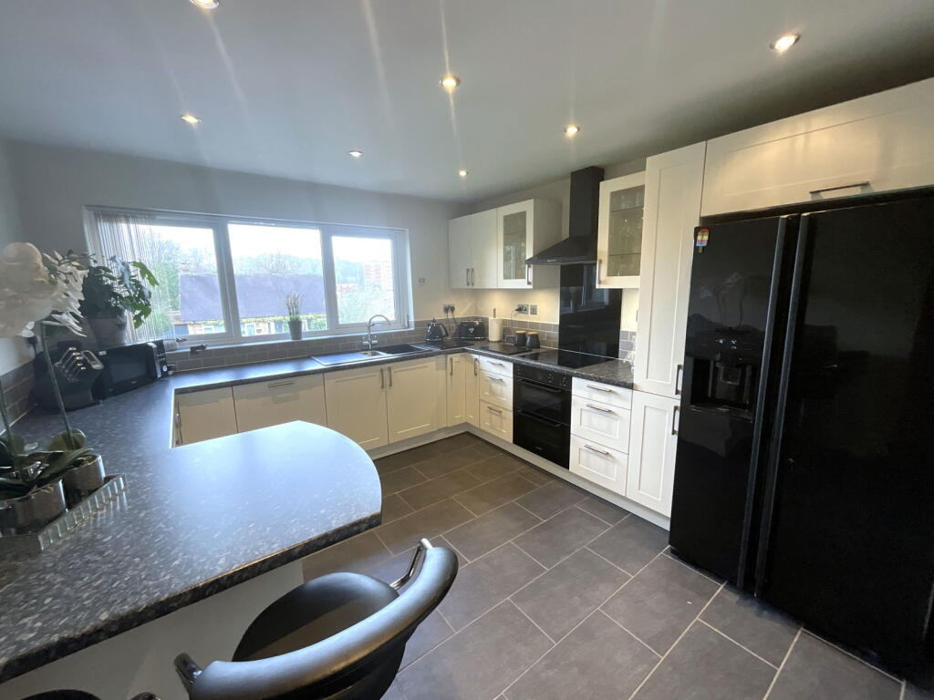 Additional image 5 of HALESOWEN, The Drive