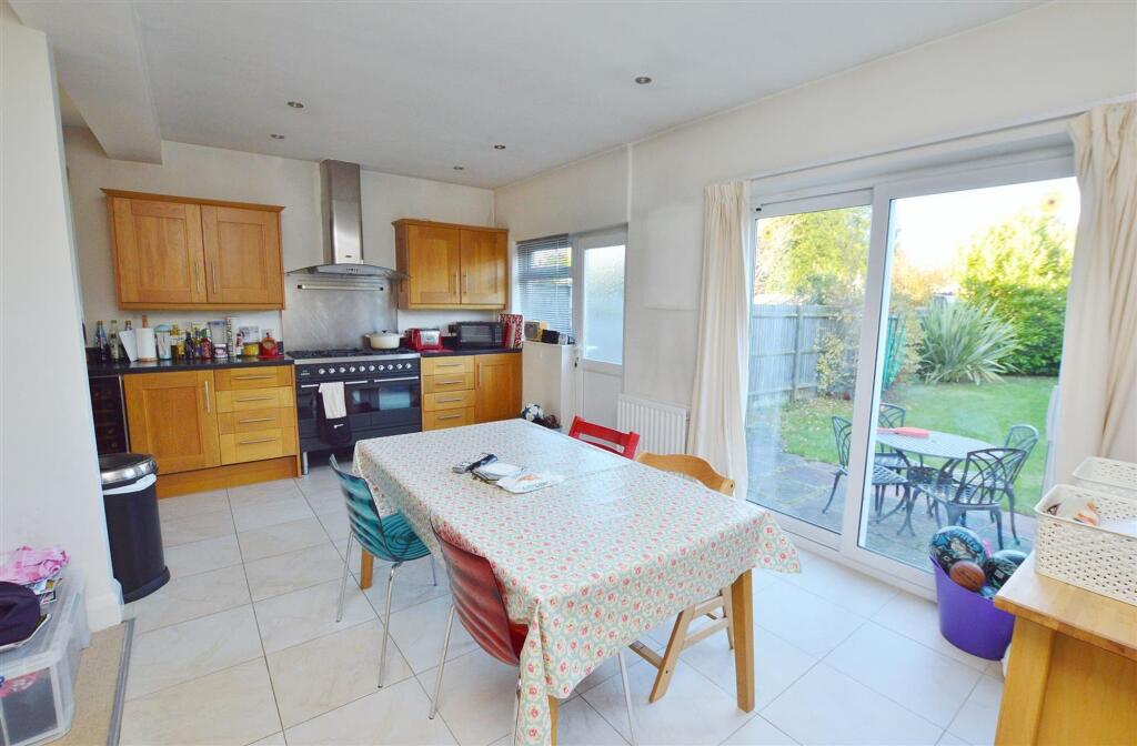 Additional image 9 of Sandridge Road, St. Albans, AL1