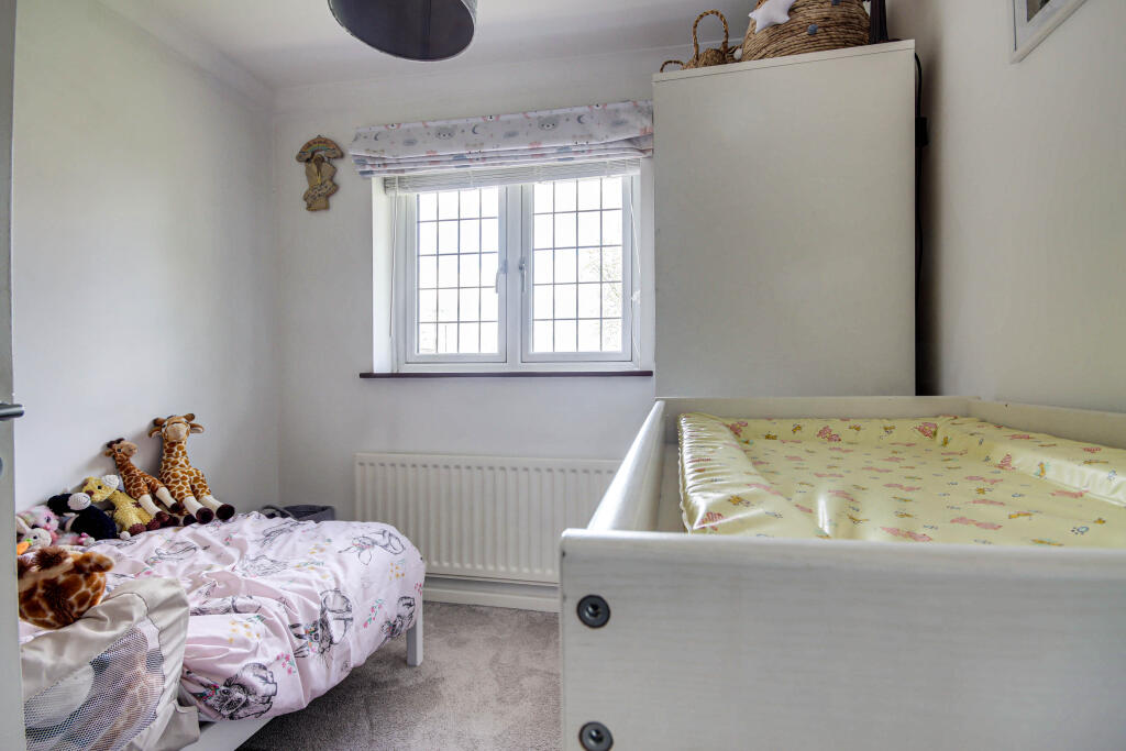 Additional image 11 of Knowle Drive, Harpenden, Hertfordshire, AL5