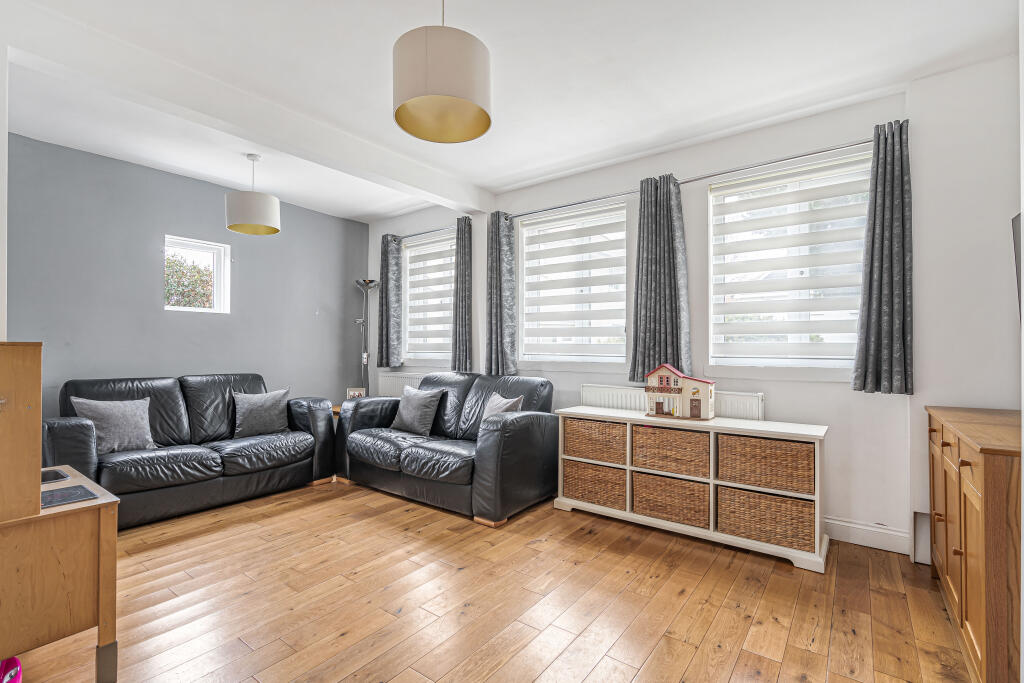 Additional image 6 of Melbourne Court, Welwyn Garden City, Hertfordshire, AL8