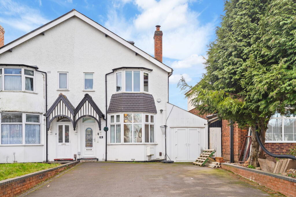 Robin Hood Lane, Birmingham, B28 0LN