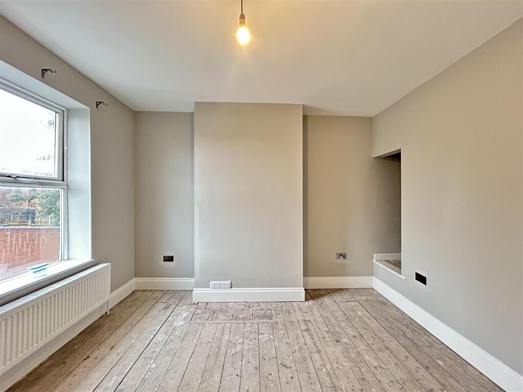 Additional image 13 of Vicarage Road, Halesowen