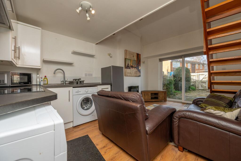 Additional image 17 of Smiths Way, Alcester, B49