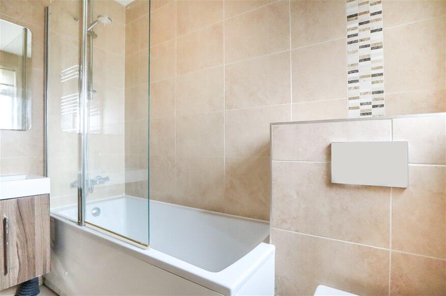 Additional image 11 of Chesterton Avenue, Harpenden, AL5