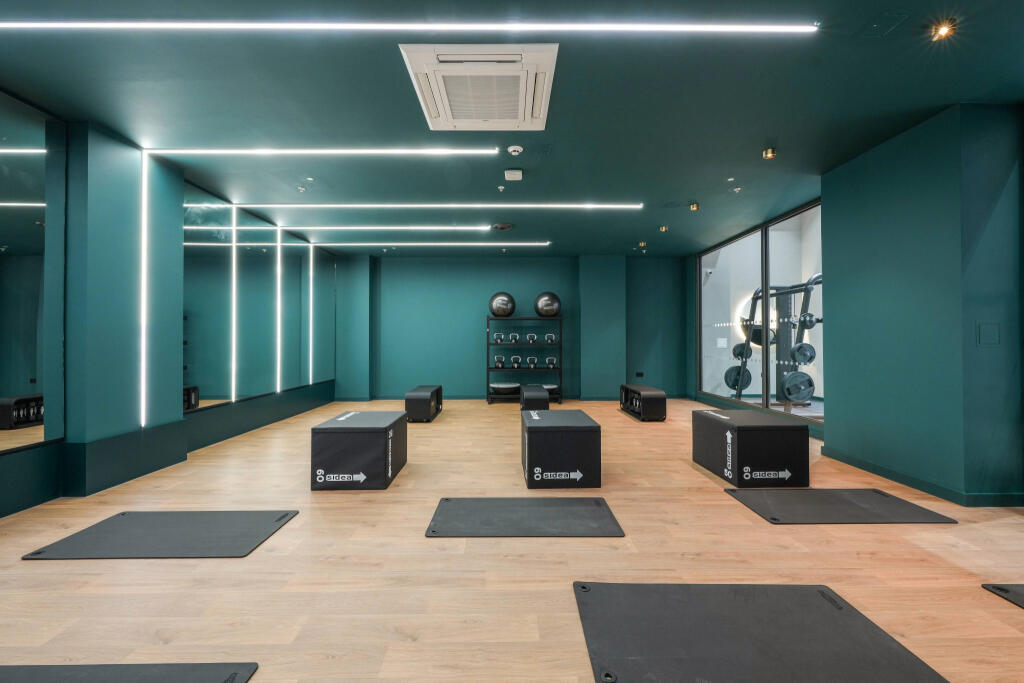 Additional image 16 of Guild Point