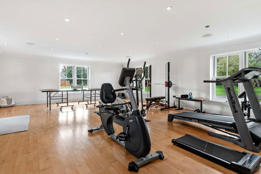 Additional image 18 of Pottersheath Road, Welwyn, AL6 9SY