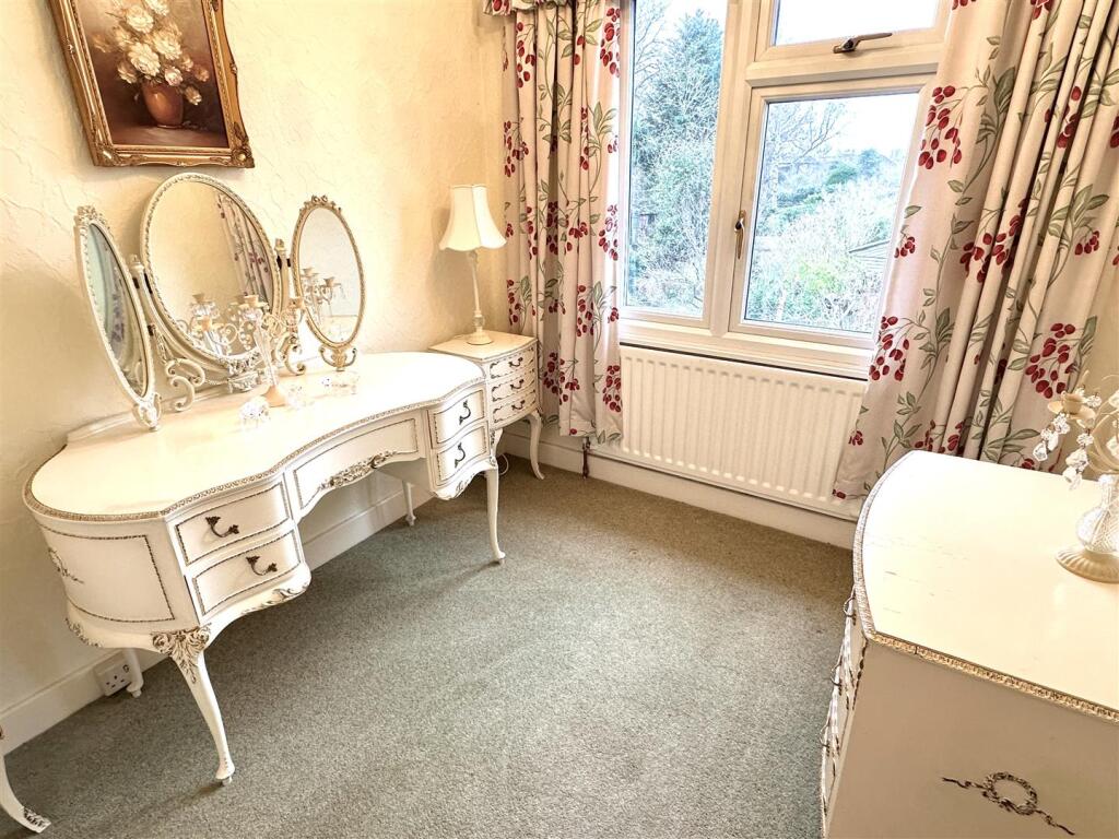 Additional image 23 of Seggs Lane, Alcester