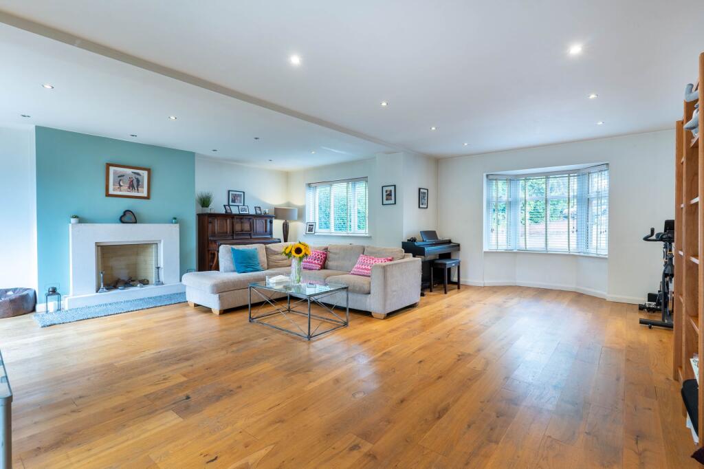 Additional image 22 of Linthurst Newtown, Blackwell, B60