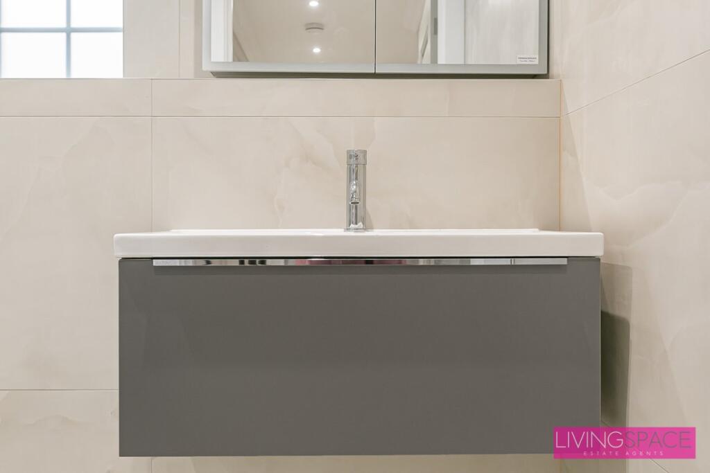 Additional image 24 of Barley Close, St Albans