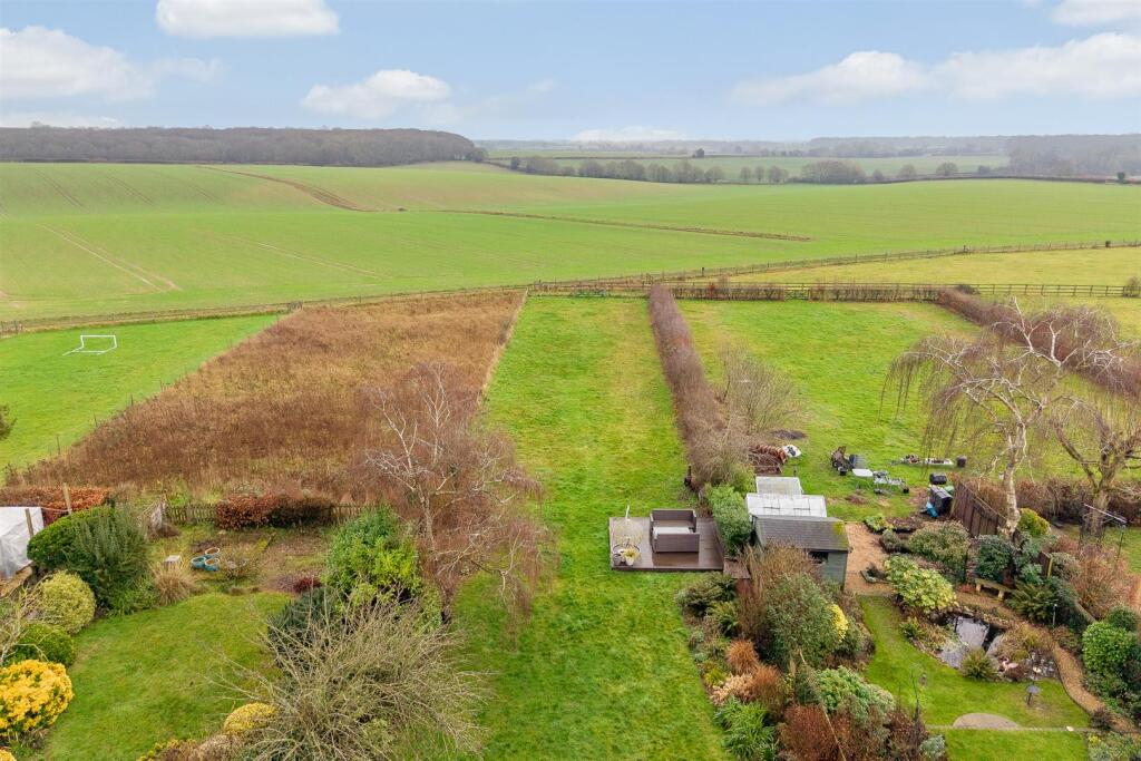 Additional image 26 of Godfries Close, Tewin, Welwyn