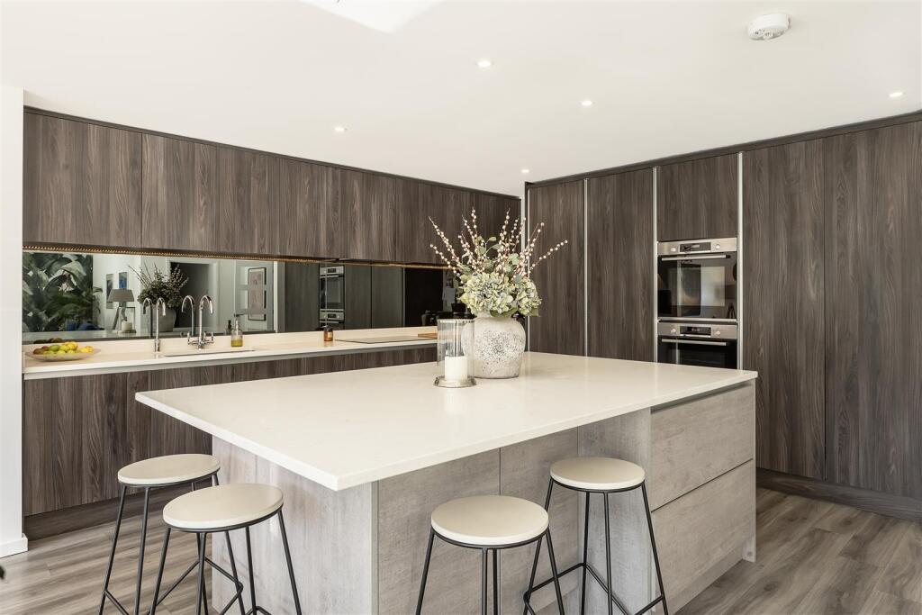 Additional image 2 of Granby Avenue, Harpenden