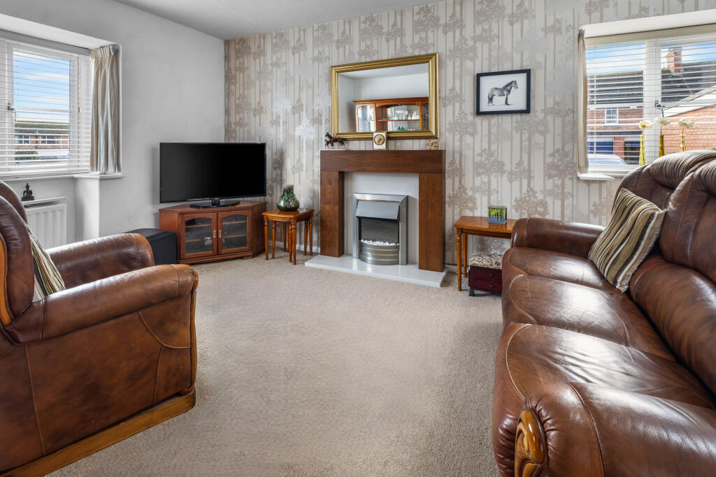 Additional image 5 of Flat 3, Raglan Court, 30 New Road, Bromsgrove B60 2JJ