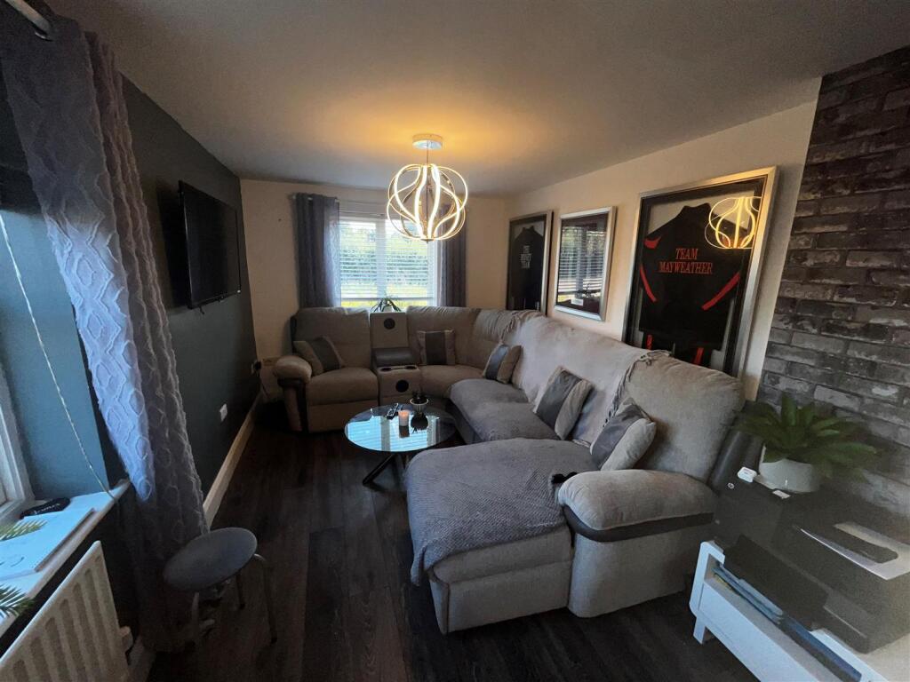 Additional image 2 of Wenham Place, Hatfield