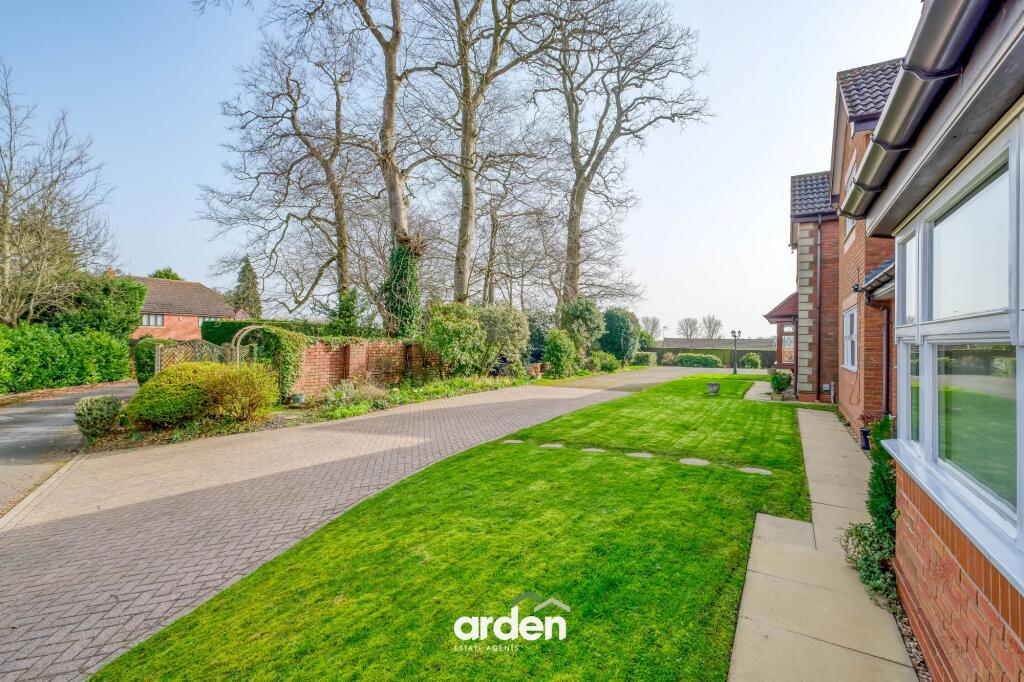 Additional image 19 of Whitford Gardens, Bromsgrove, B61