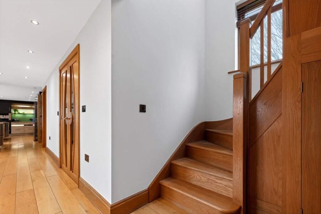 Additional image 16 of Stoke Pound Lane Stoke Pound Bromsgrove, Worcestershire, B60 4LQ