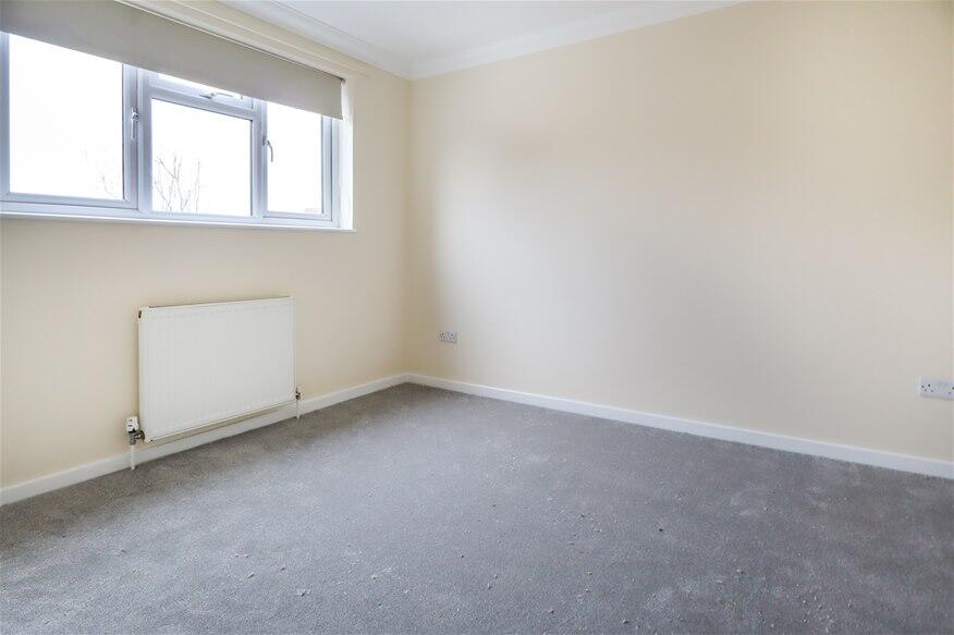 Additional image 8 of Chesterton Avenue, Harpenden, AL5