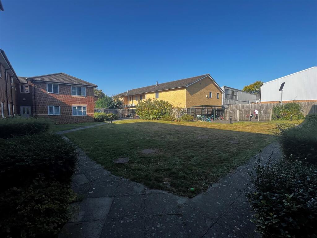 Additional image 6 of Wenham Place, Hatfield