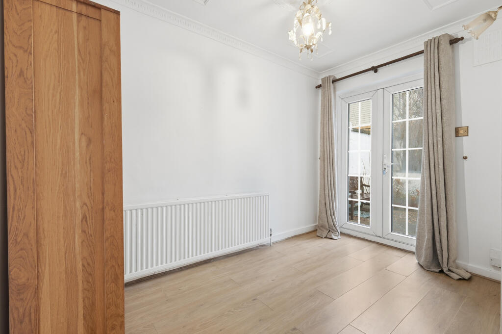 Additional image 18 of Mount Drive, Park Street, St. Albans