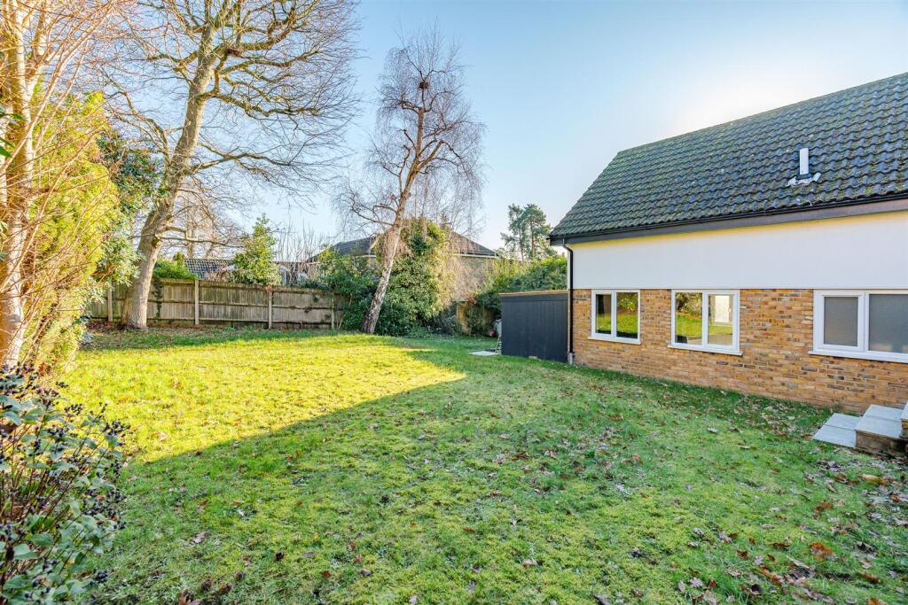 Additional image 28 of Canonsfield Road, Welwyn