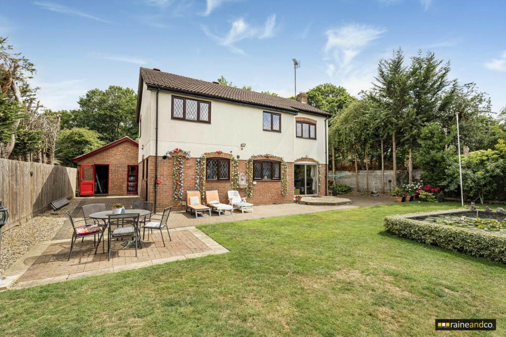 Mount Pleasant Lane, Hatfield