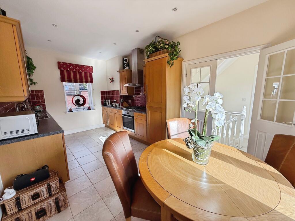 Additional image 3 of Devon Mead, Hatfield, AL10