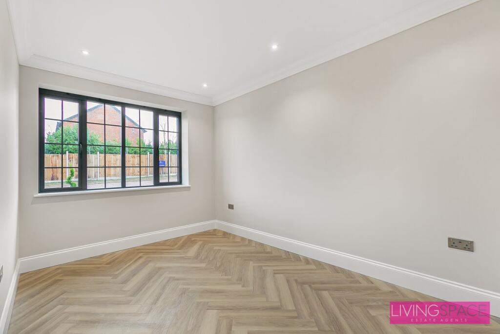 Additional image 22 of Barley Close, St Albans