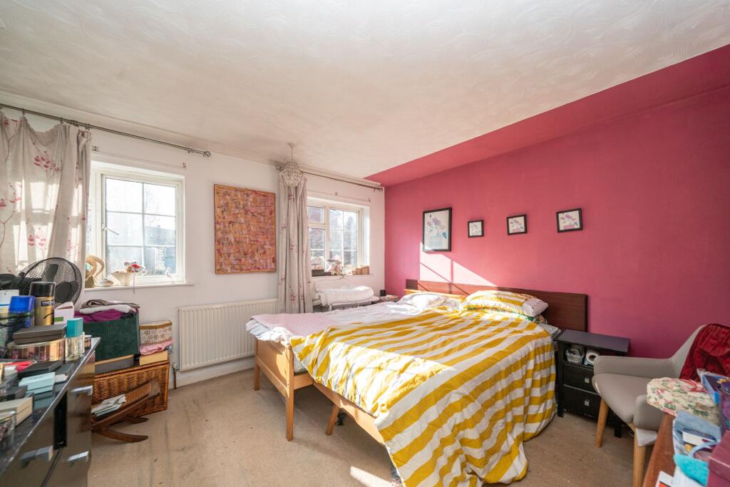 Additional image 16 of High Street, Markyate, AL3