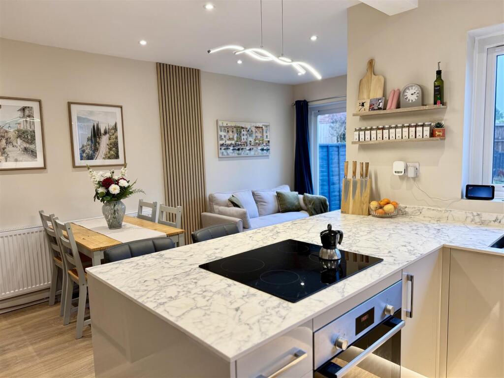 Additional image 7 of Holly Grove, Bromsgrove