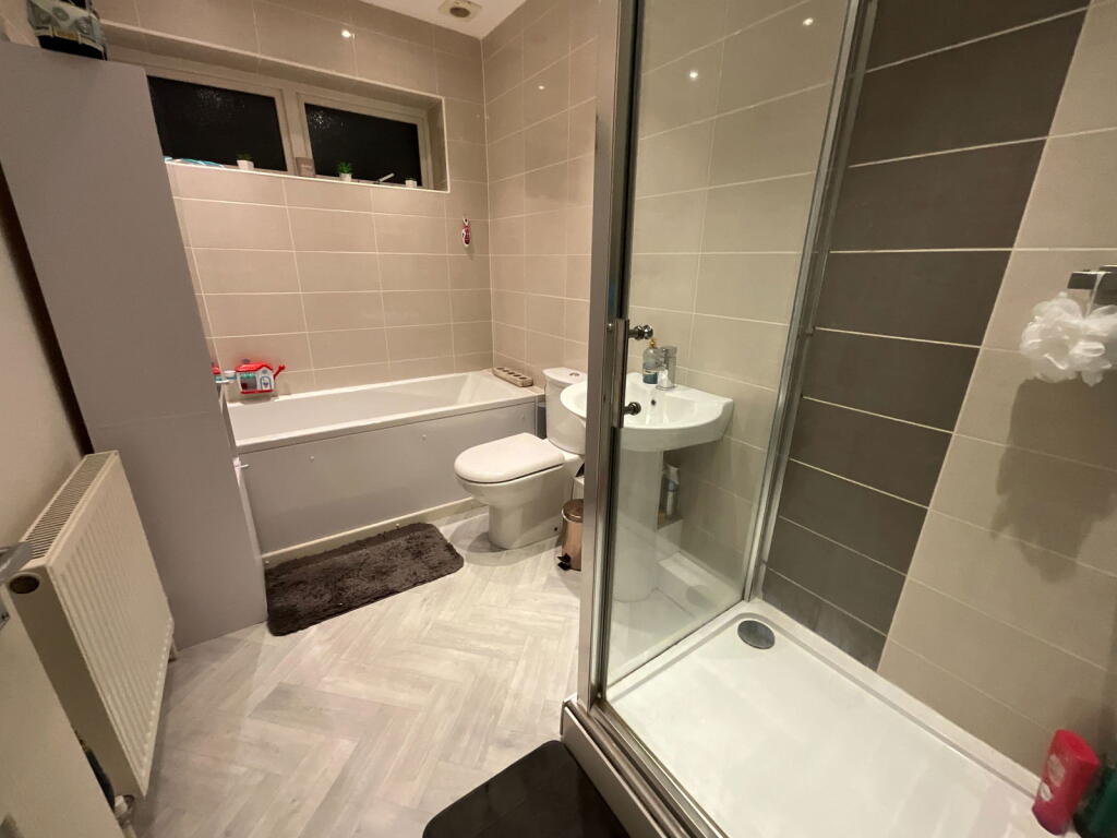 Additional image 9 of HALESOWEN, Abberley Close