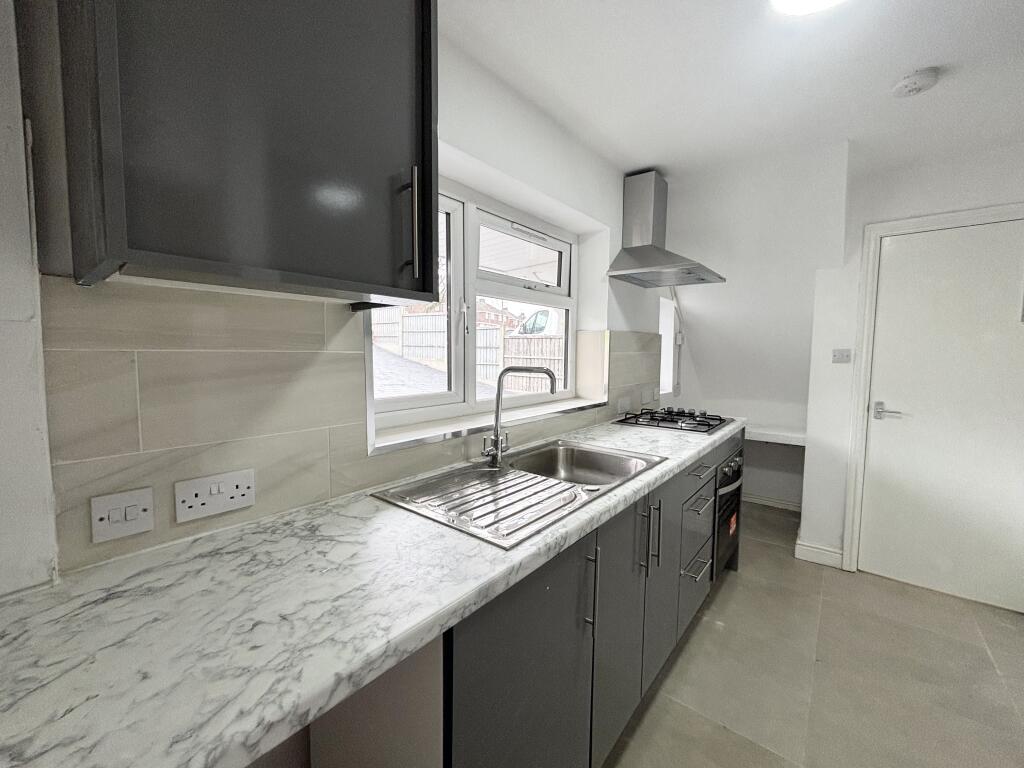 Additional image 13 of Abbey Road, Halesowen, B63