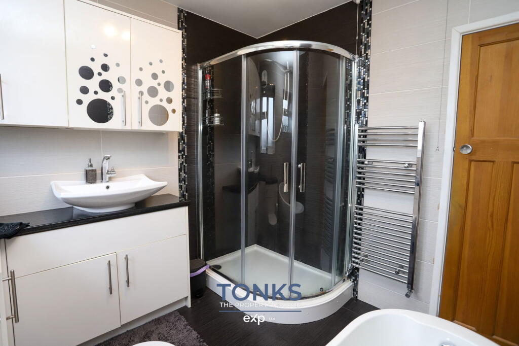 Additional image 22 of Carol Crescent, Halesowen, B63 3RP