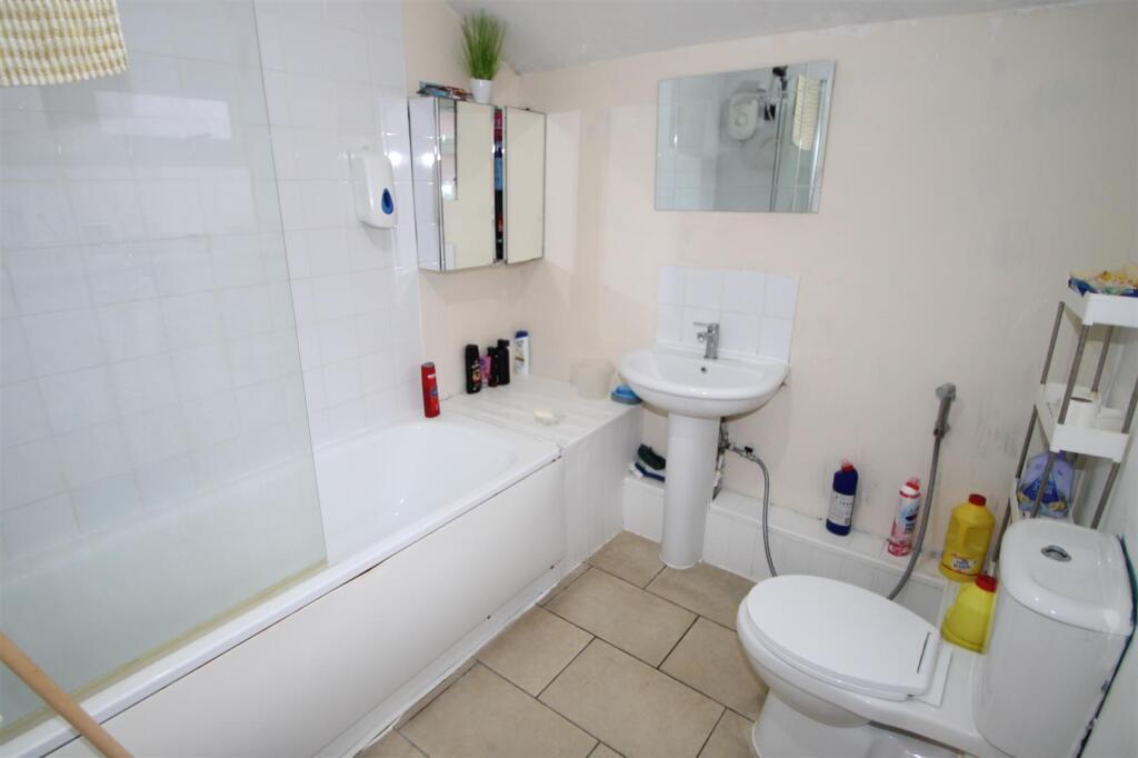 Additional image 17 of Vicarage Road, Halesowen