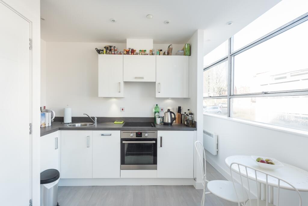 Additional image 4 of Hatfield Road Newsom Place AL1