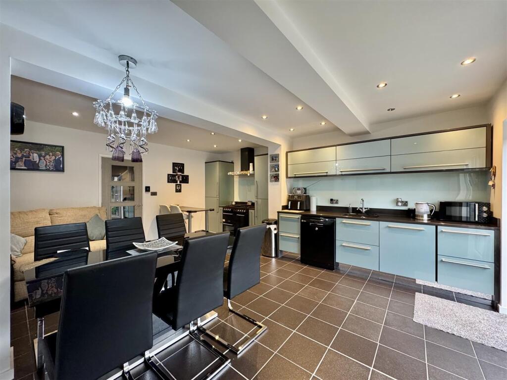 Additional image 4 of Woburn Drive, Halesowen