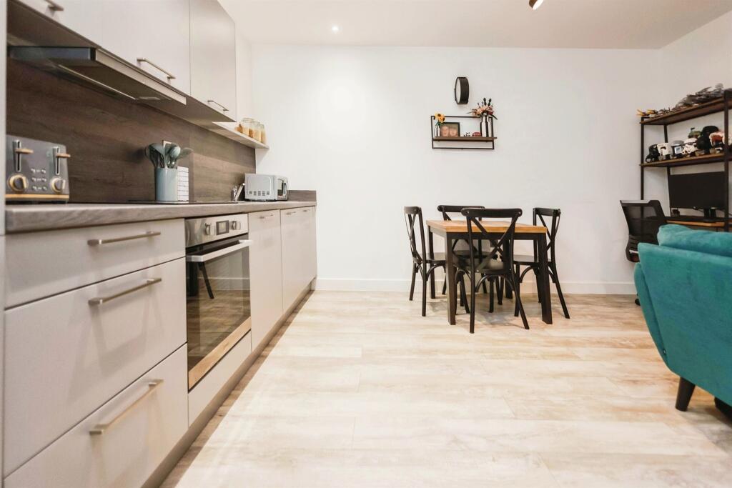 Additional image 9 of Wagon Lane, BIRMINGHAM