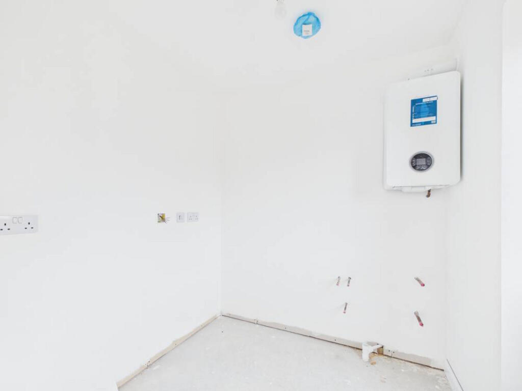 Additional image 5 of Hilton Avenue, Banff, AB45