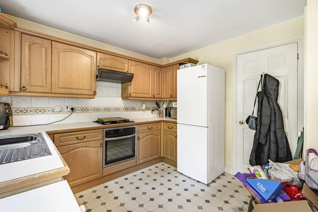 Additional image 5 of Longcroft Gardens, Welwyn Garden City, AL8