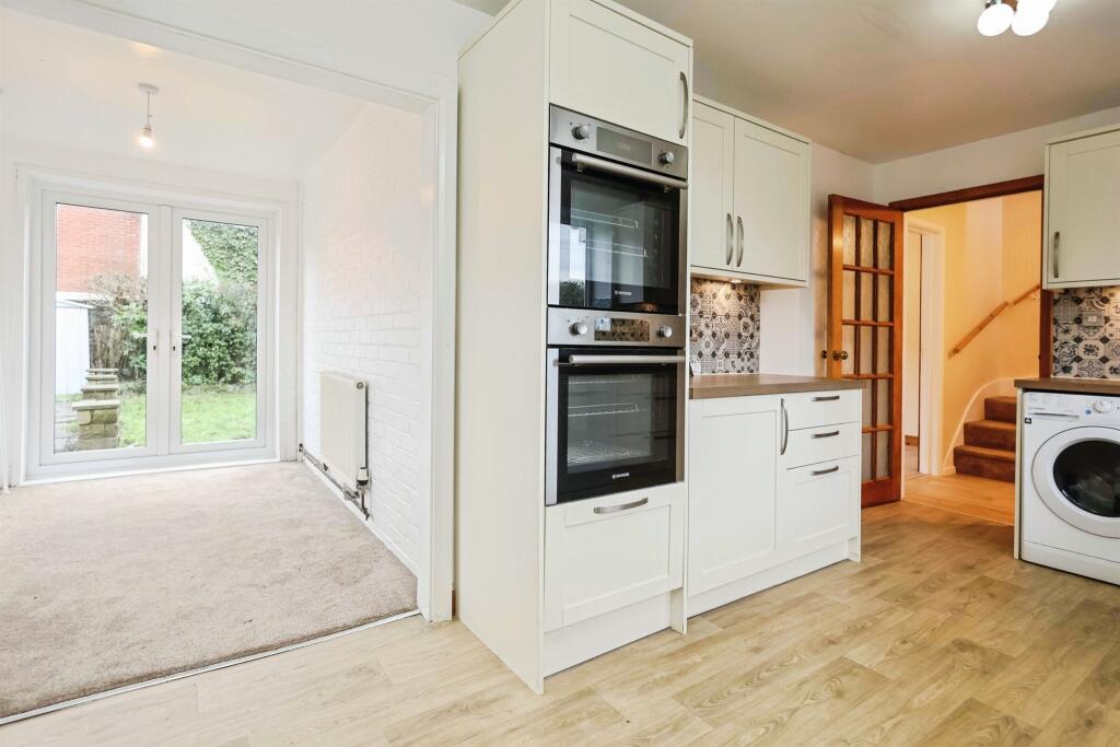 Additional image 5 of The Close, Hollywood, Birmingham