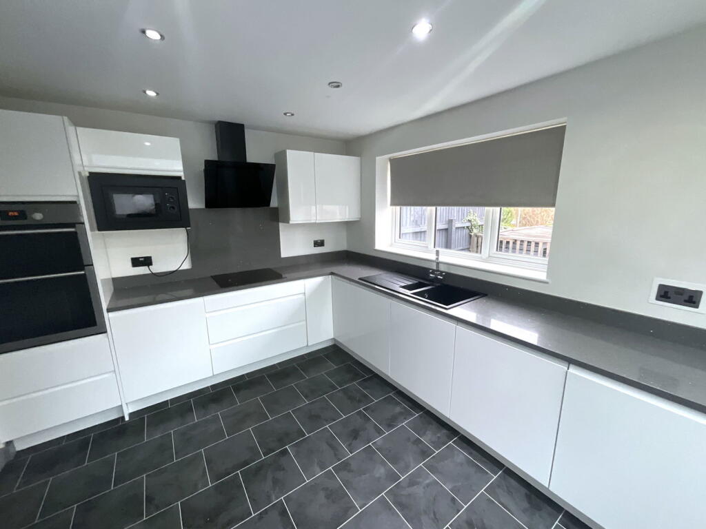 Additional image 5 of HALESOWEN, Maypole Hill