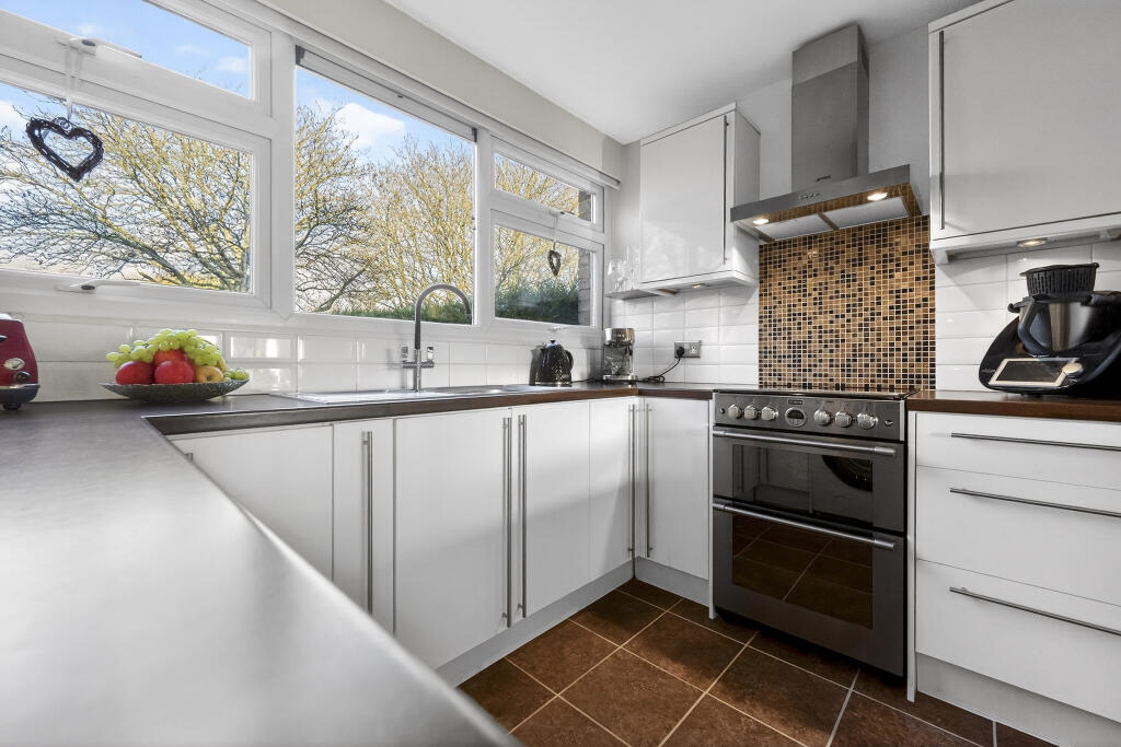 Additional image 9 of Windmill Avenue, St. Albans, AL4