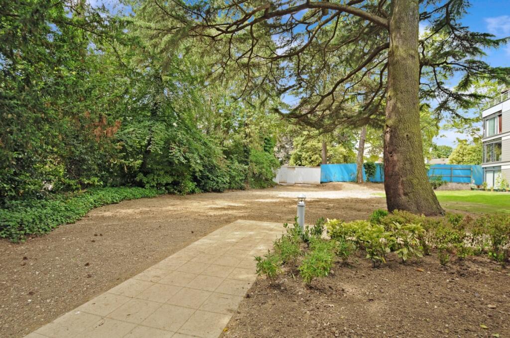 Additional image 6 of Hatfield Road Newsom Place AL1