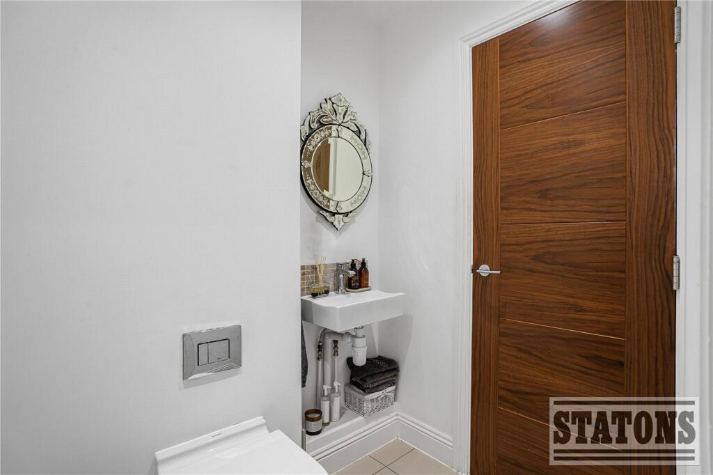 Additional image 6 of Green Close, Brookmans Park, Hertfordshire, AL9