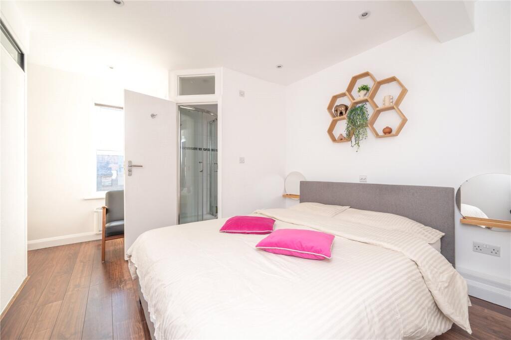 Additional image 6 of Victoria Street, St. Albans, Hertfordshire