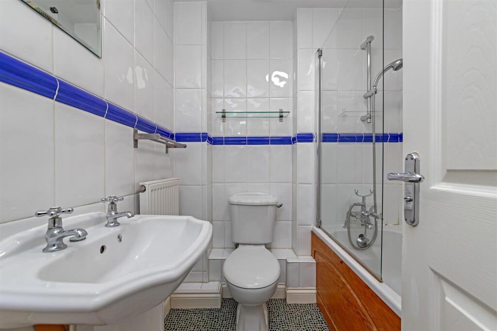 Additional image 12 of Puddingstone Drive, St. Albans