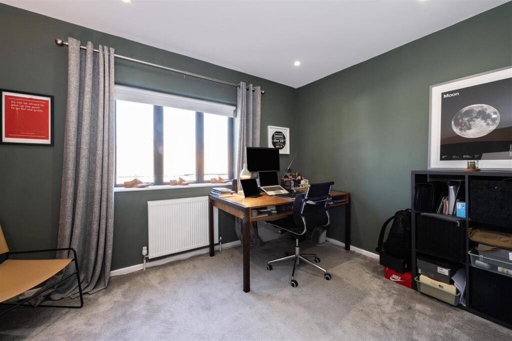 Additional image 9 of Granby Avenue, Harpenden