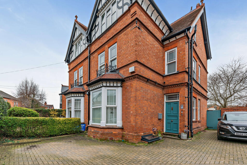 Additional image 18 of The Crescent, Bromsgrove, B60