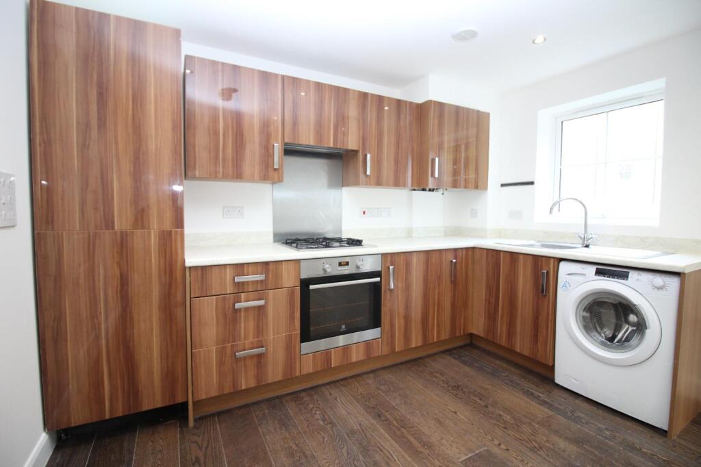 Additional image 3 of Sparrowhawk Place, Hatfield, AL10