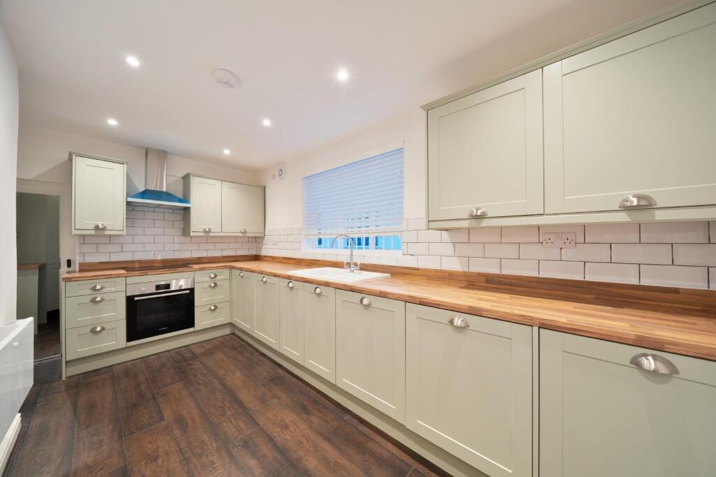 Additional image 5 of The Square, Alvechurch, Birmingham