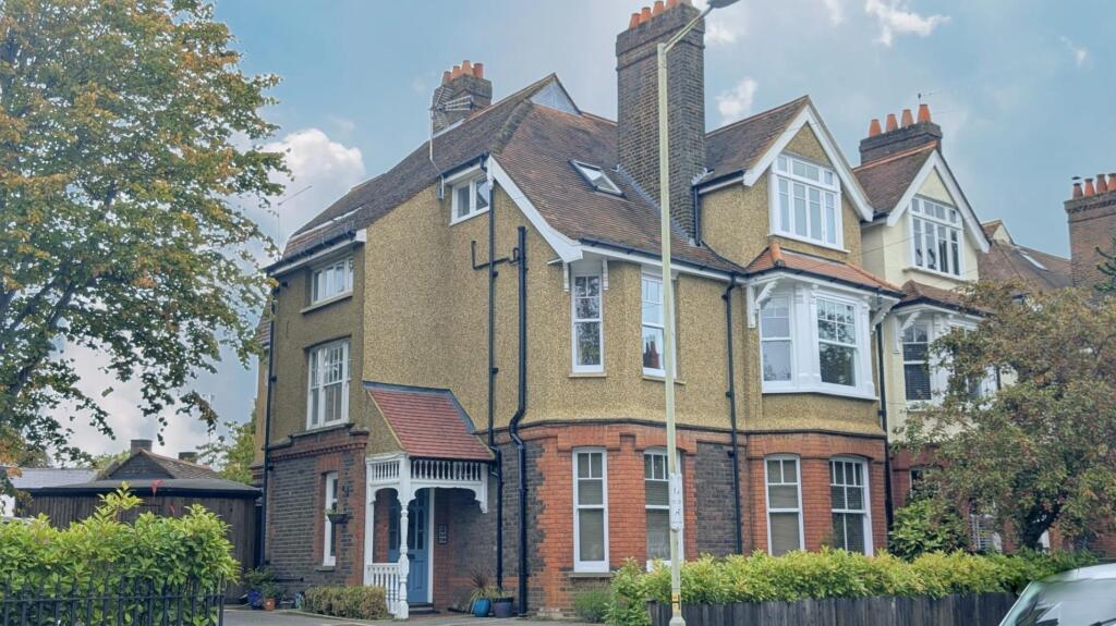 Avenue Road, St Albans