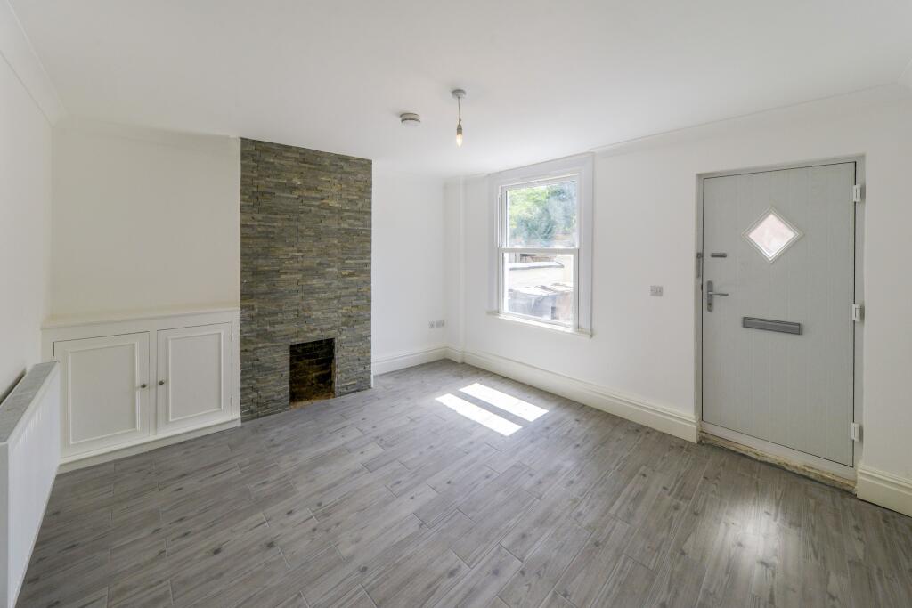 Additional image 2 of Folly Lane, AL3